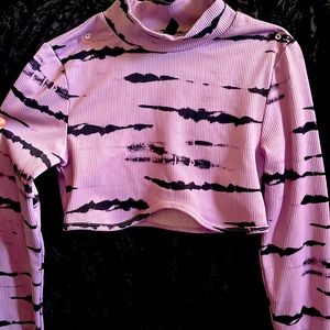 H&M divided, purple and black cropped top